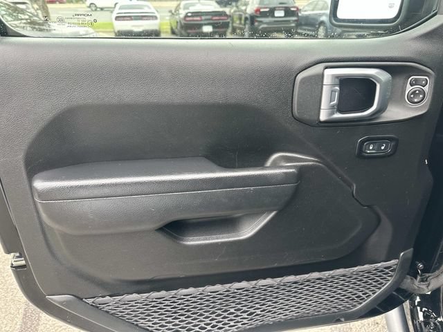 Used 2021 Jeep Wrangler Sport AWD/4WD image 16
