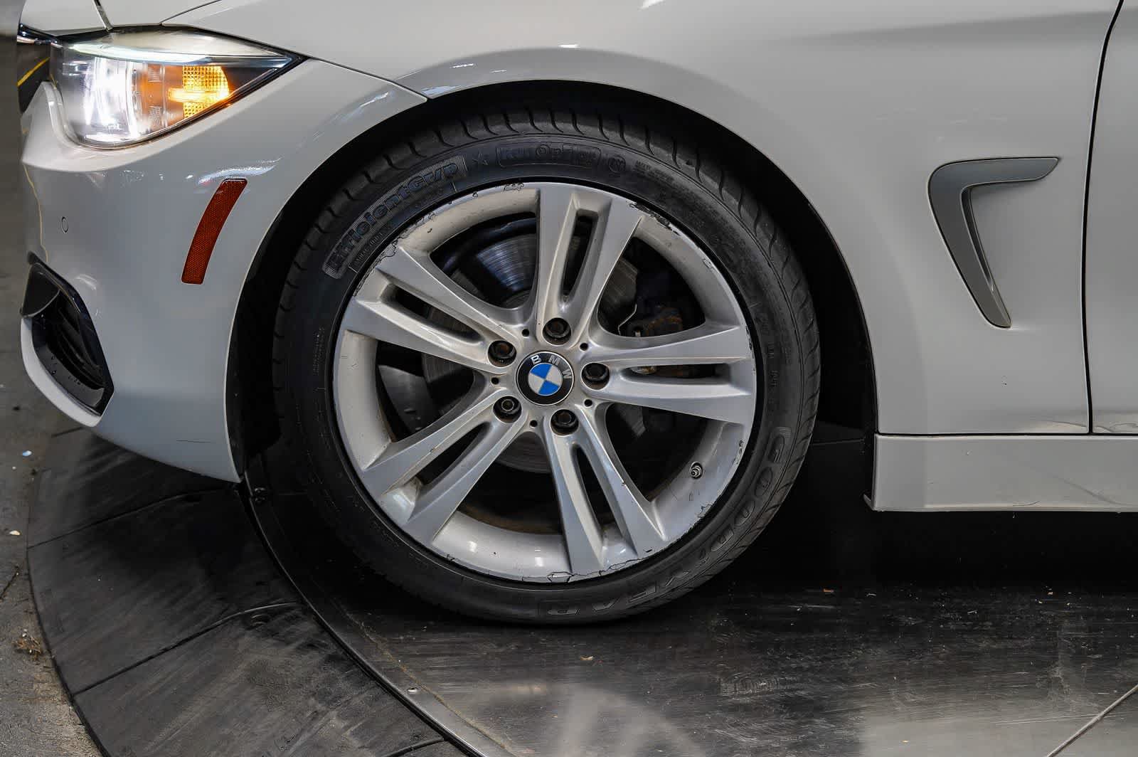 Used 2015 BMW 428i Convertible RWD image 9
