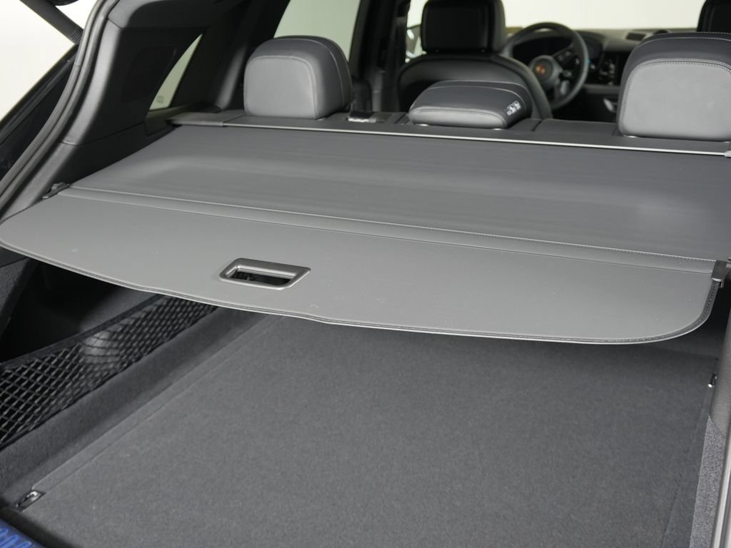 New 2026 Porsche Cayenne AWD/4WD image 41