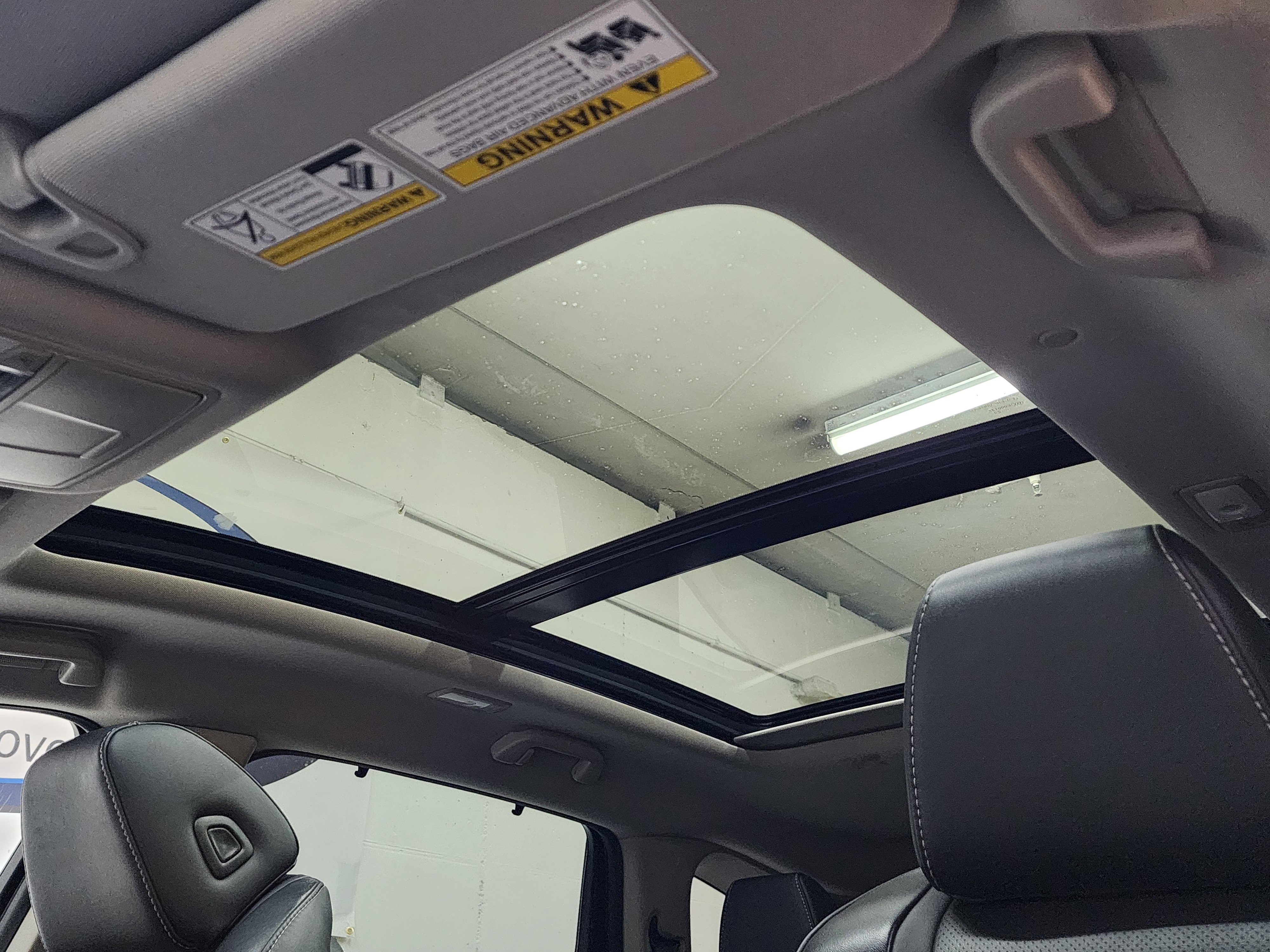 Used 2023 Acura MDX SH-AWD w/ Technology Package image 23