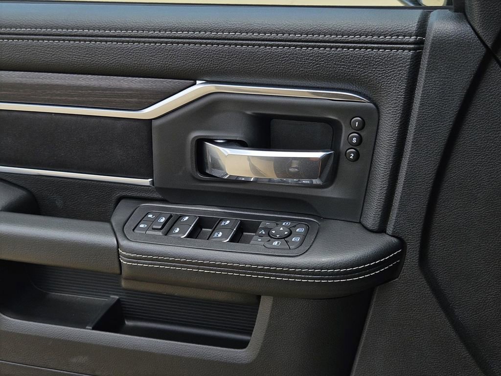 New 2025 RAM 2500 Laramie image 15