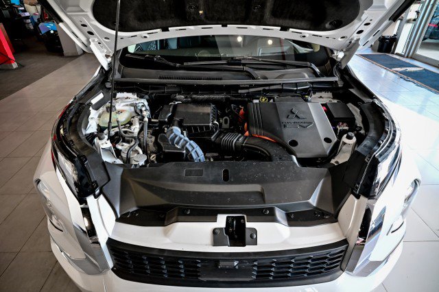 Used 2023 Mitsubishi Outlander SEL 40th Anniversary image 57