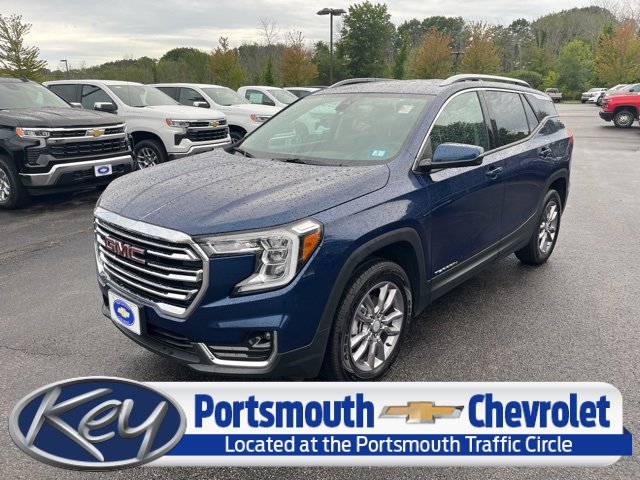Used 2023 GMC Terrain SLT