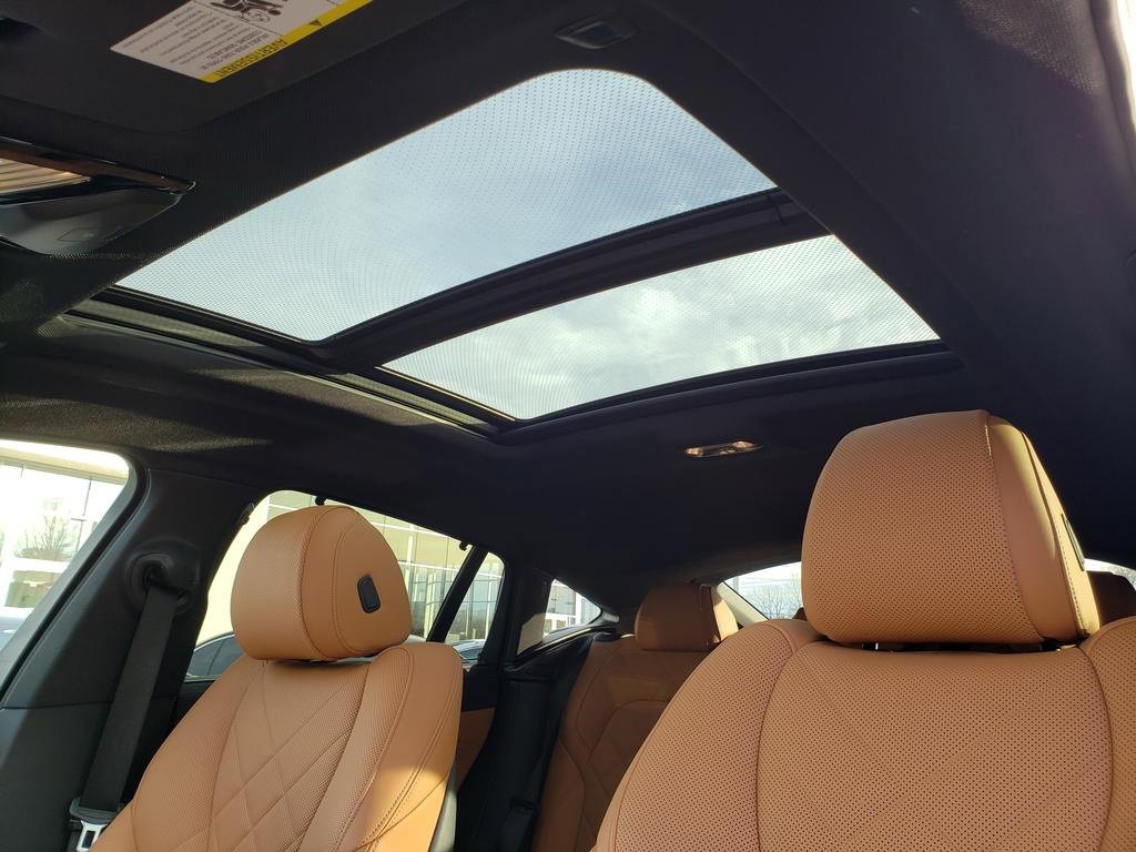 Used 2023 BMW X6 xDrive40i w/ Executive Package image 20