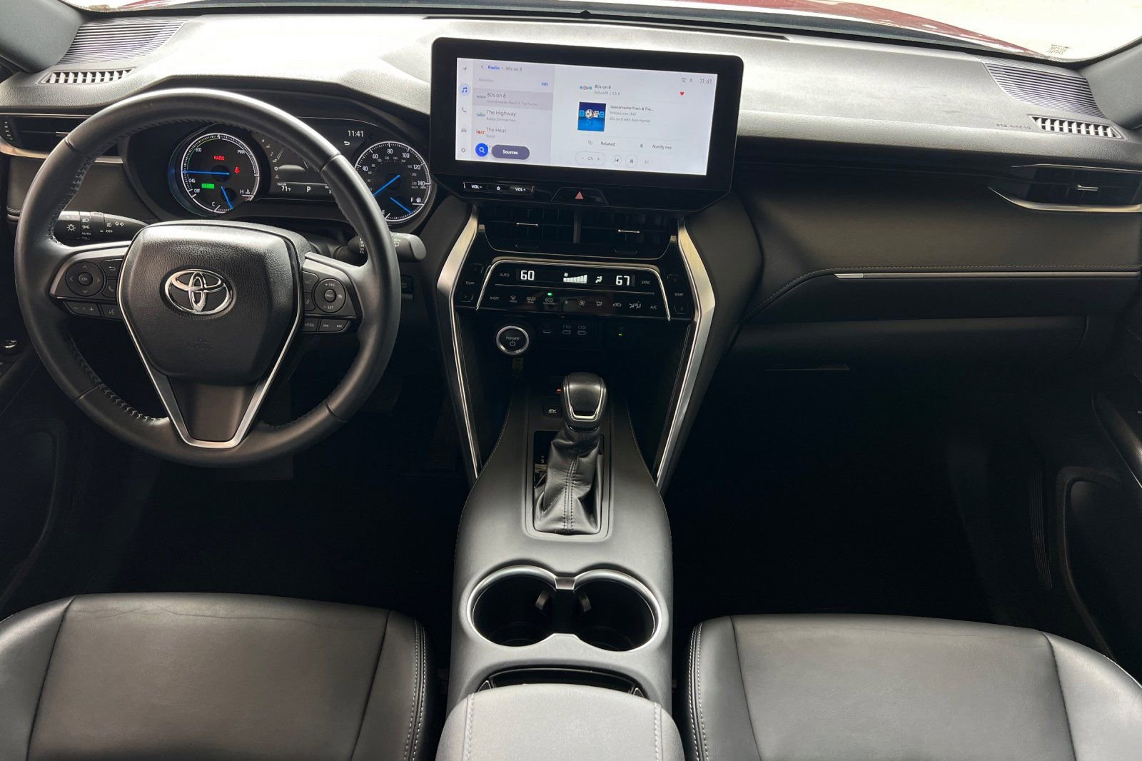 Used 2024 Toyota Venza XLE AWD/4WD image 15