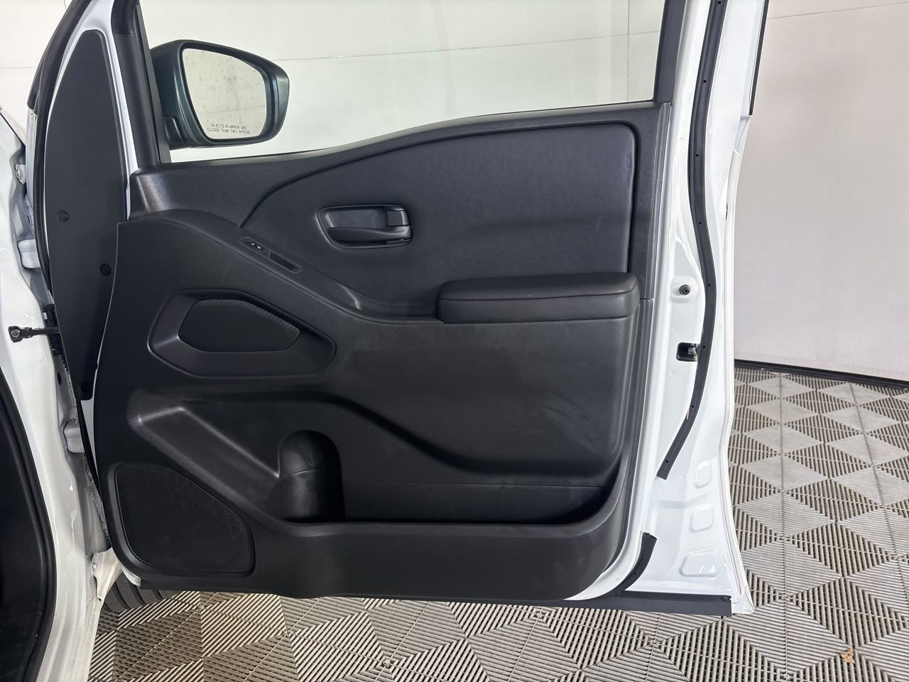 Used 2022 Nissan Frontier S image 20