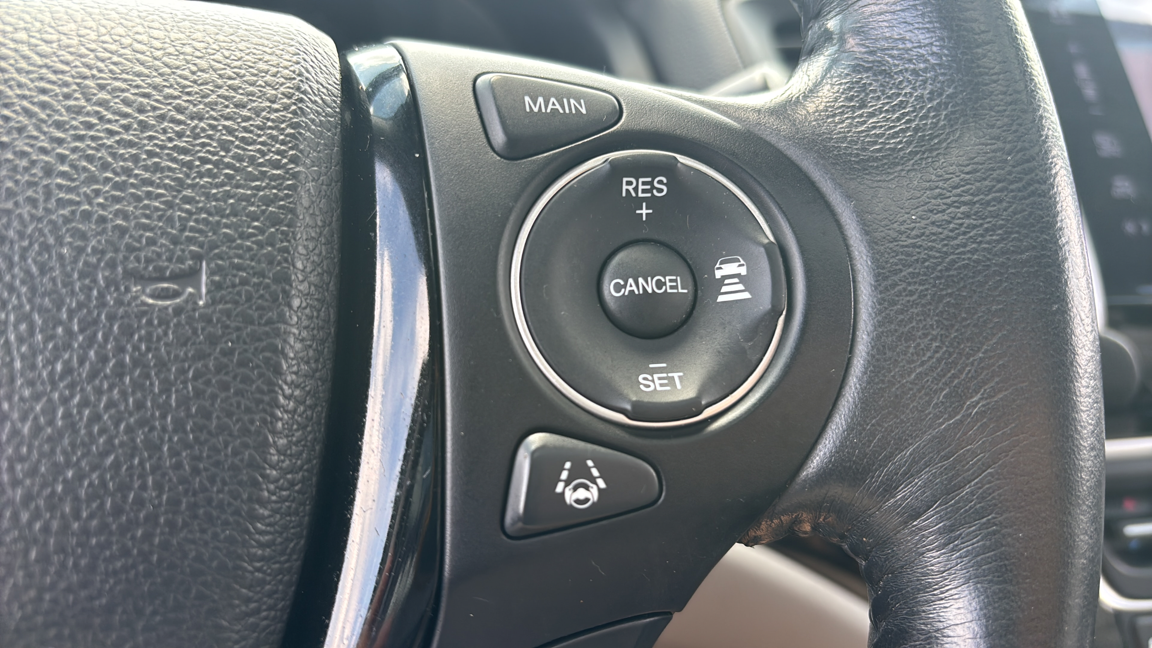 Used 2017 Honda Ridgeline RTL-E image 23