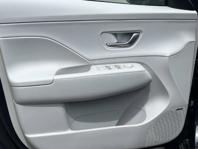 New 2026 Hyundai Kona Limited FWD image 23