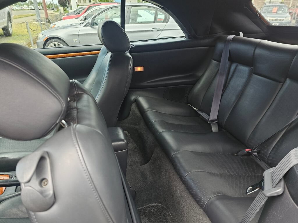 Used 2002 Toyota Solara SE FWD image 19