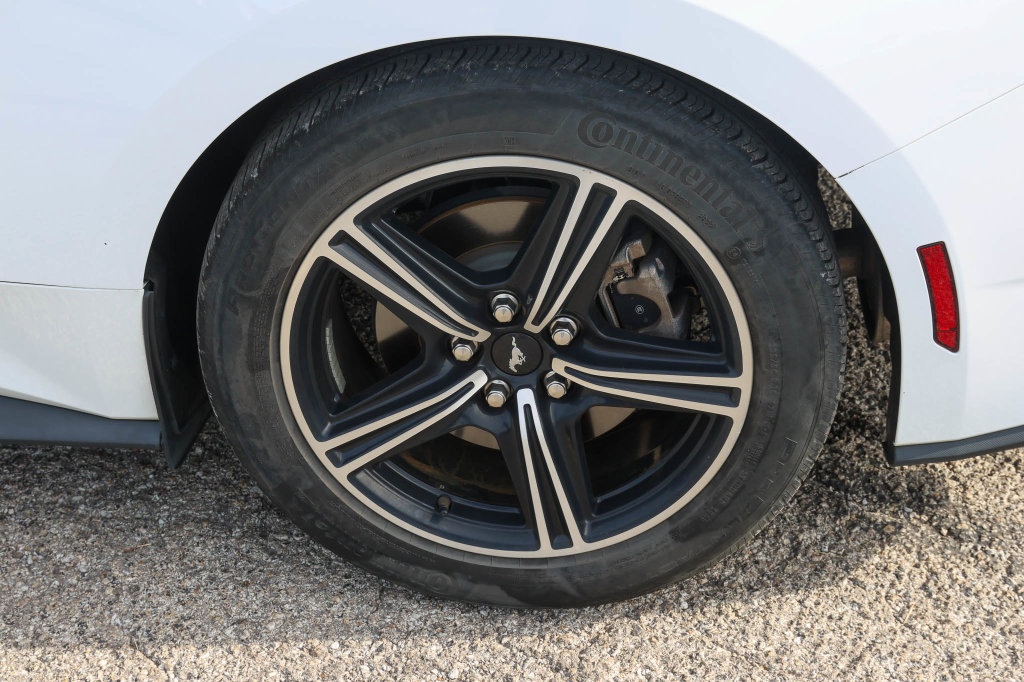 Used 2024 Ford Mustang Premium RWD image 7