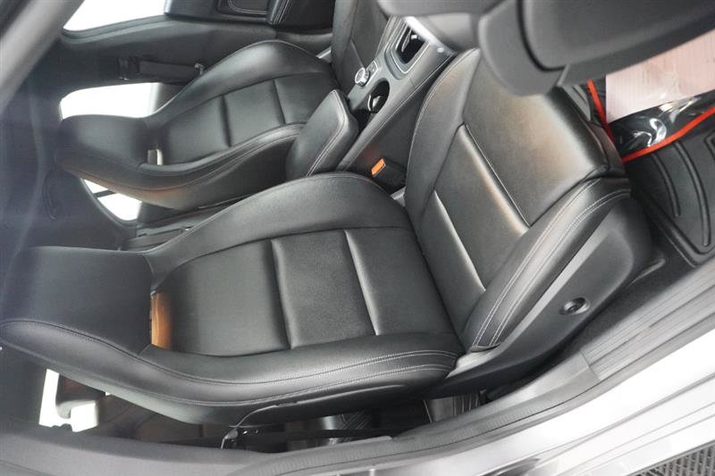 Used 2018 Mercedes-Benz CLA 250 image 9