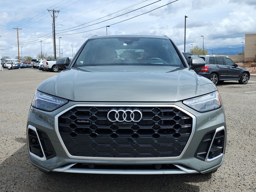 Used 2024 Audi Q5 e Prestige image 2