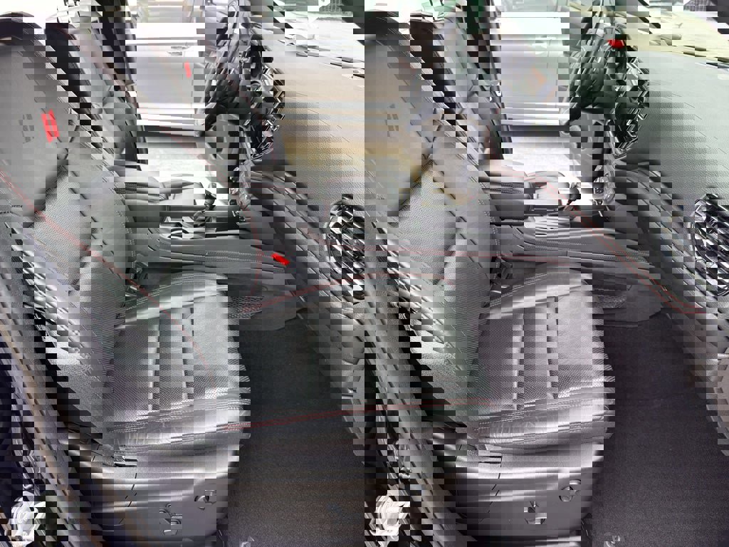 Used 2024 Dodge Durango GT image 31