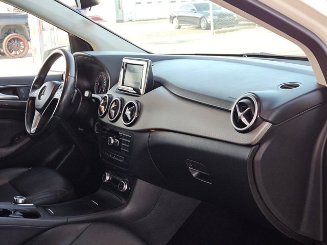 Used 2014 Mercedes-Benz B 250e w/ Range Package image 15