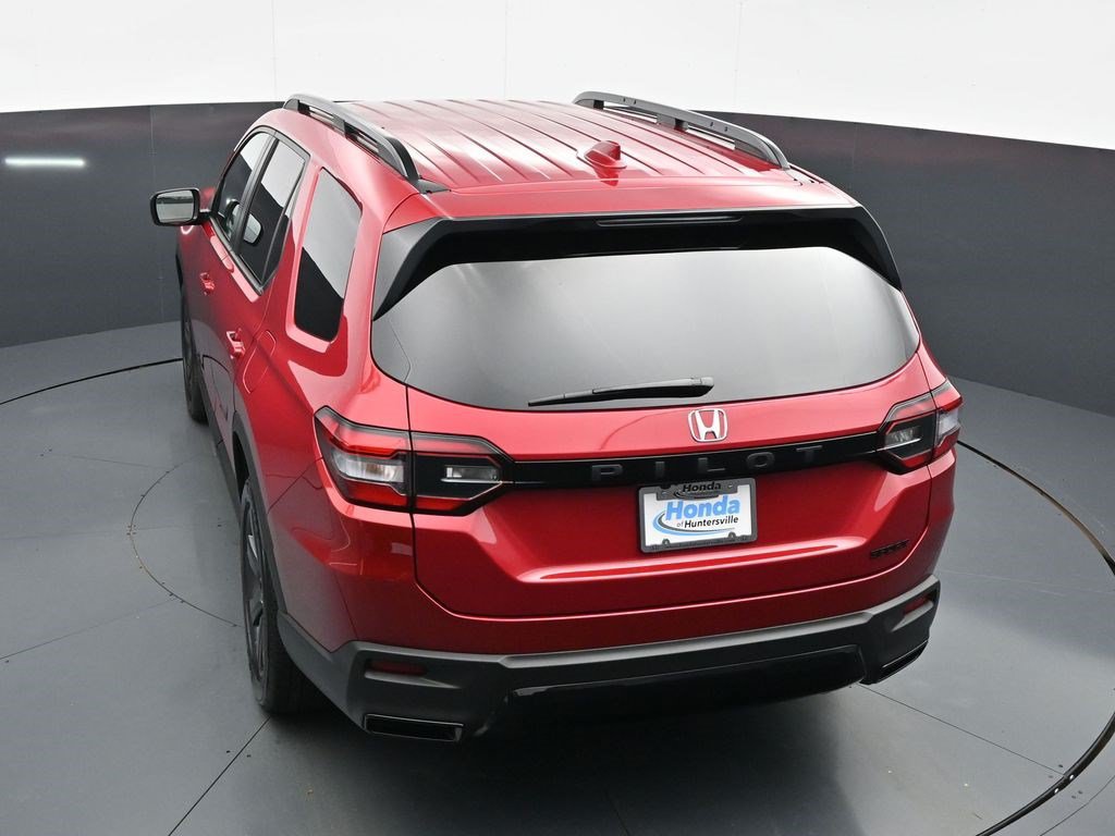 Used 2026 Honda Pilot Sport image 19