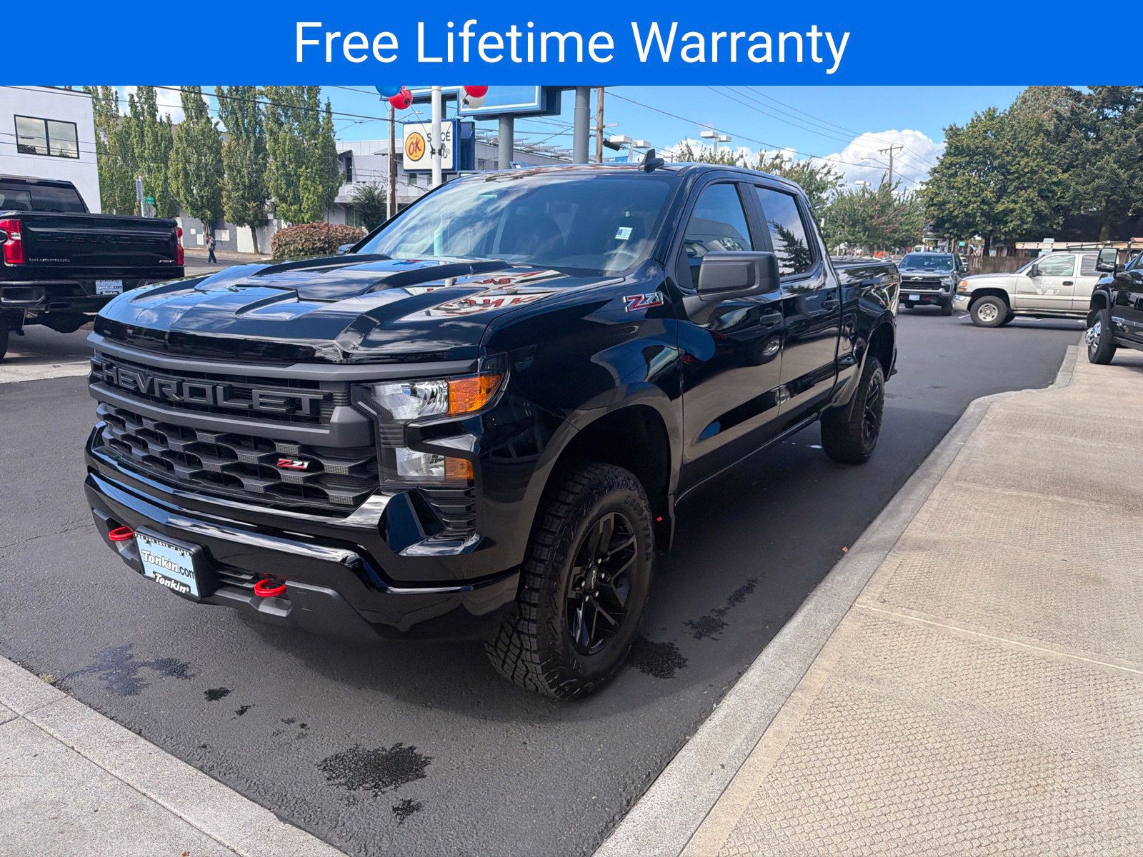 New 2026 Chevrolet Silverado 1500 Custom Trail Boss AWD/4WD image 2