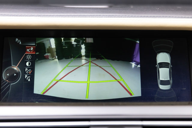 Used 2013 BMW 760Li RWD image 84