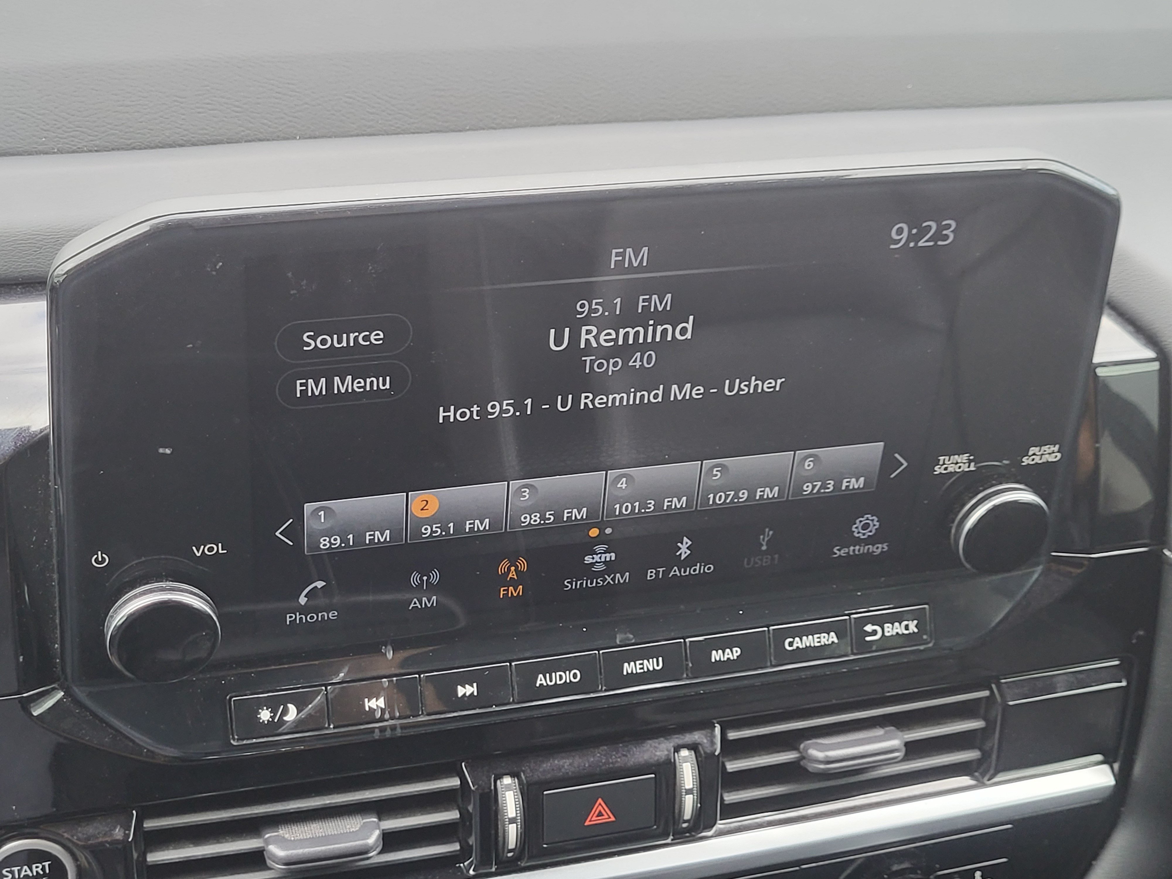 Certified 2023 Nissan Pathfinder SL AWD/4WD image 16