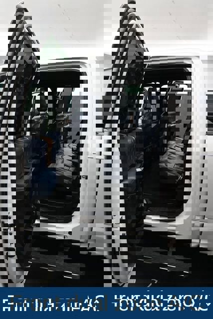 Used 2018 Ford F150 Limited w/ Trailer Tow Package image 16