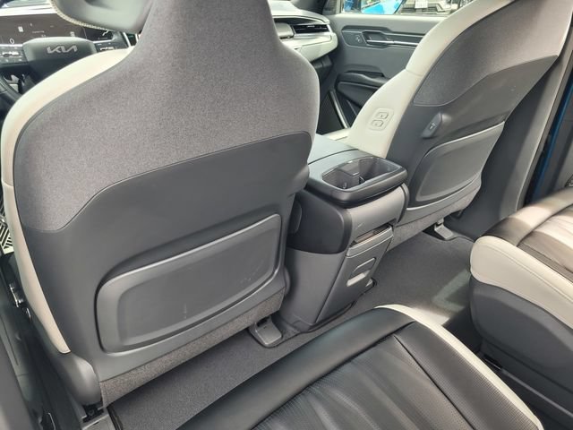Used 2024 Kia EV9 GT-Line AWD/4WD image 12