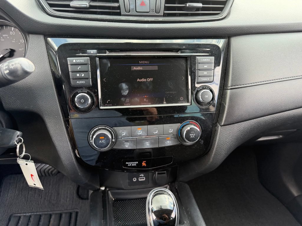 Used 2018 Nissan Rogue S FWD image 28