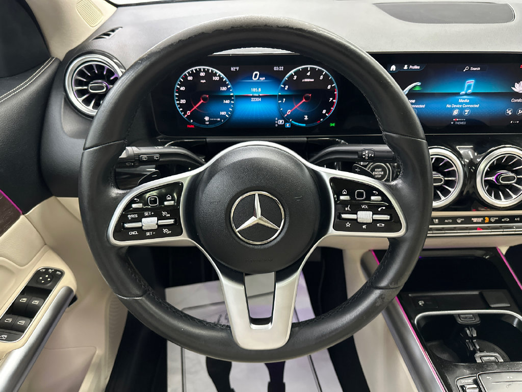 Used 2023 Mercedes-Benz GLA 250 4MATIC w/ Premium Package image 26