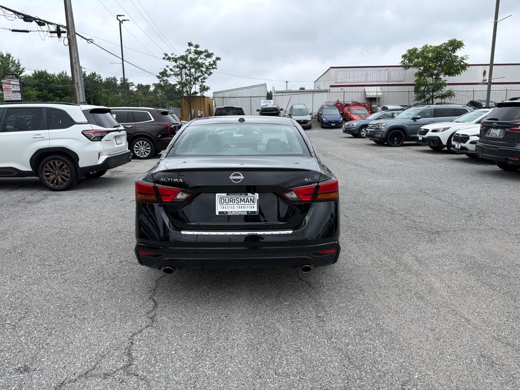 Used 2023 Nissan Altima 2.5 SL FWD image 7