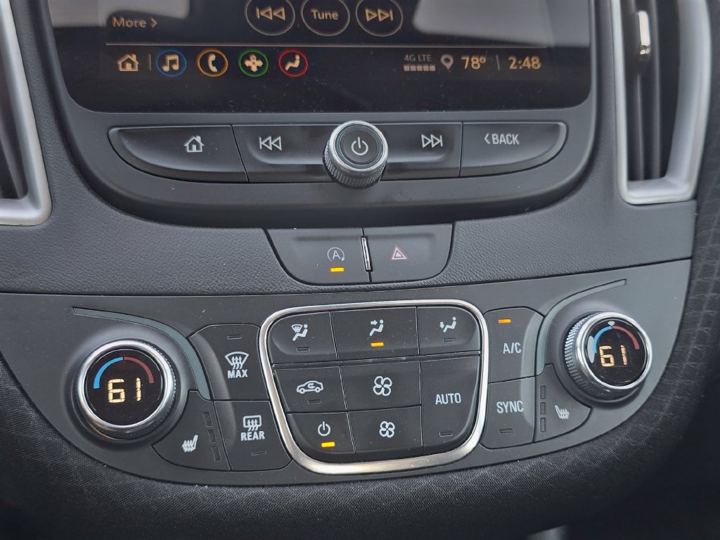 Used 2025 Chevrolet Malibu LT FWD image 32
