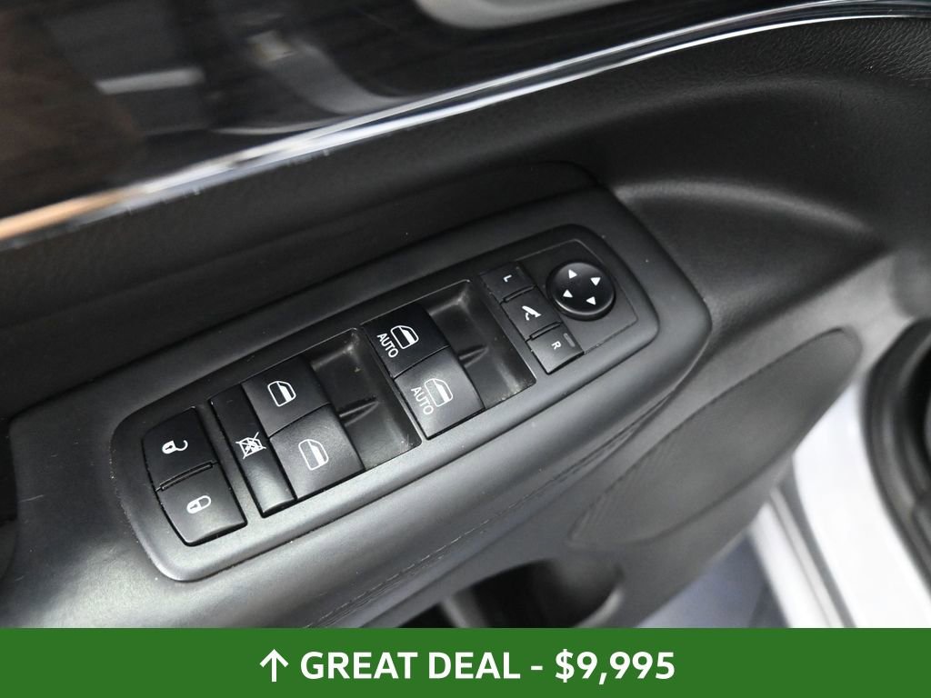 Used 2018 Jeep Grand Cherokee Overland image 28