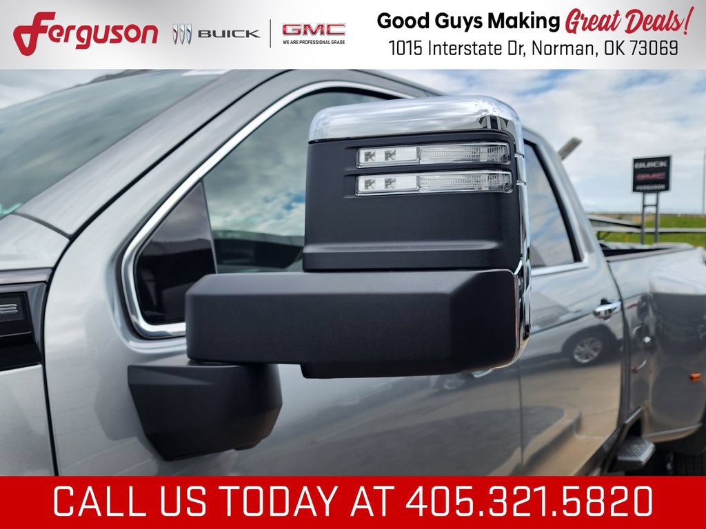 New 2026 GMC Sierra 3500 Denali Ultimate AWD/4WD image 14