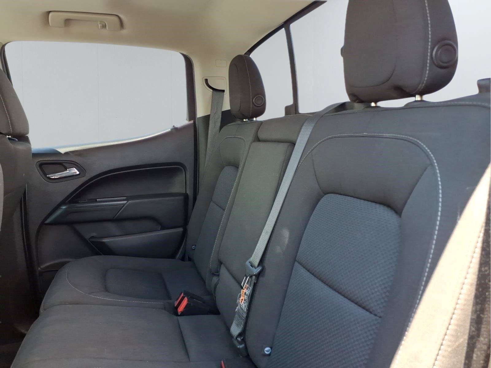 Used 2021 Chevrolet Colorado LT w/ Safety Package RWD image 13