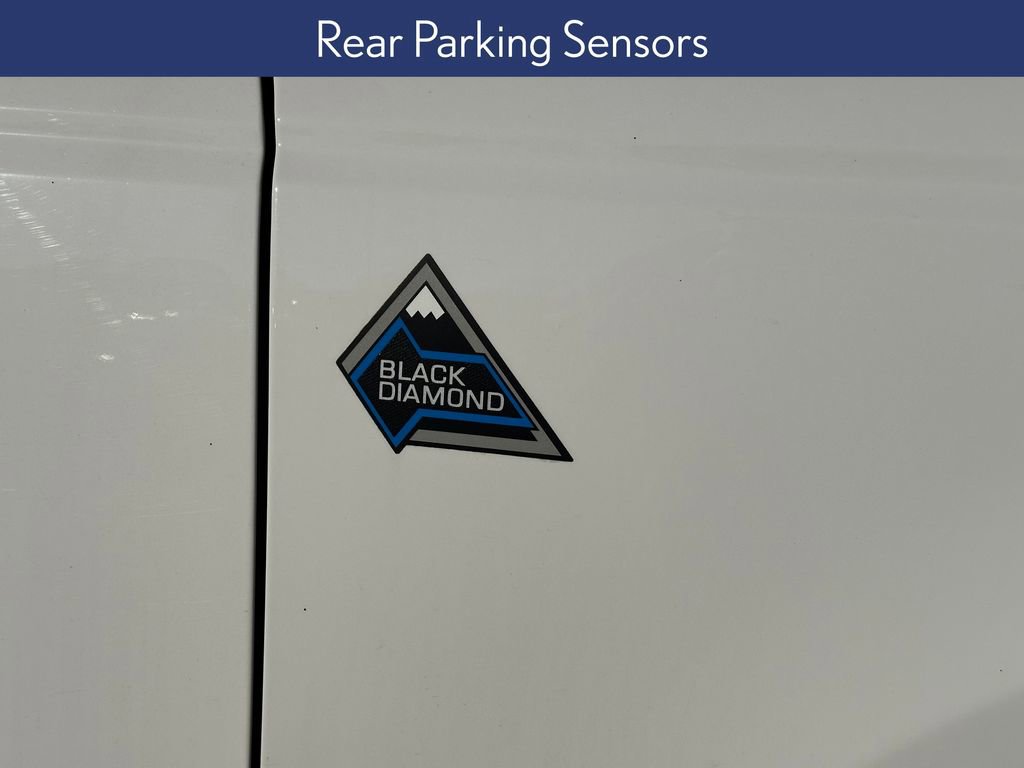 Used 2024 Ford Bronco Black Diamond image 14