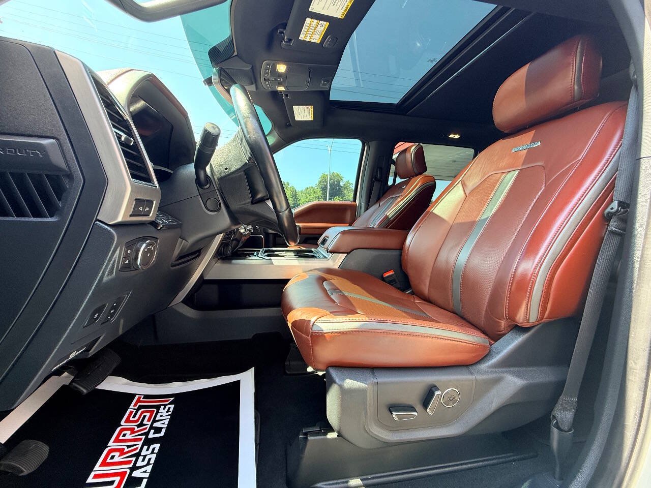Used 2022 Ford F450 Platinum w/ FX4 Off-Road Package AWD/4WD image 42