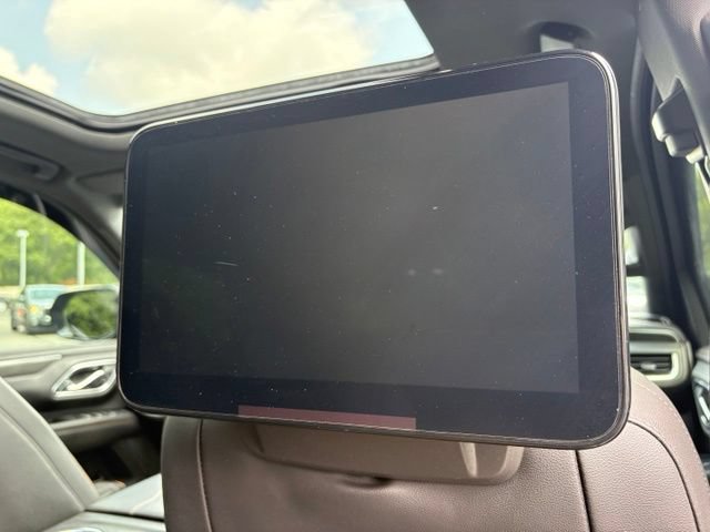 Used 2021 GMC Yukon AT4 w/ Rear Media and Nav Package AWD/4WD image 19