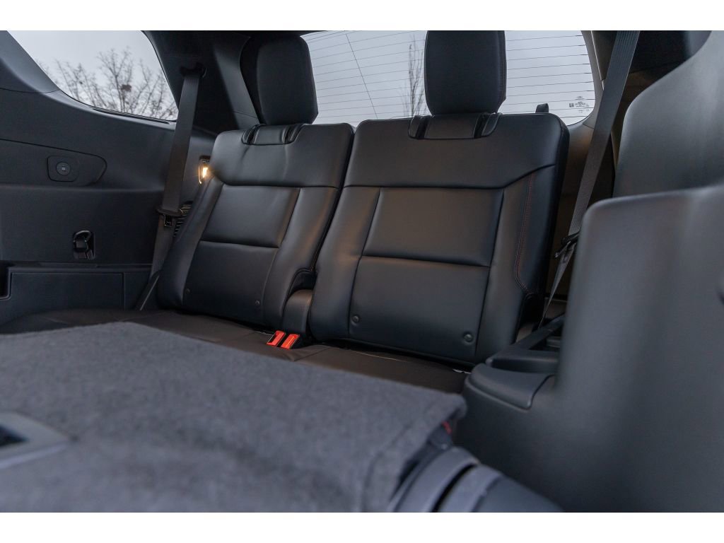 New 2026 Ford Explorer ST-Line w/ ST-Line Street Pack image 15