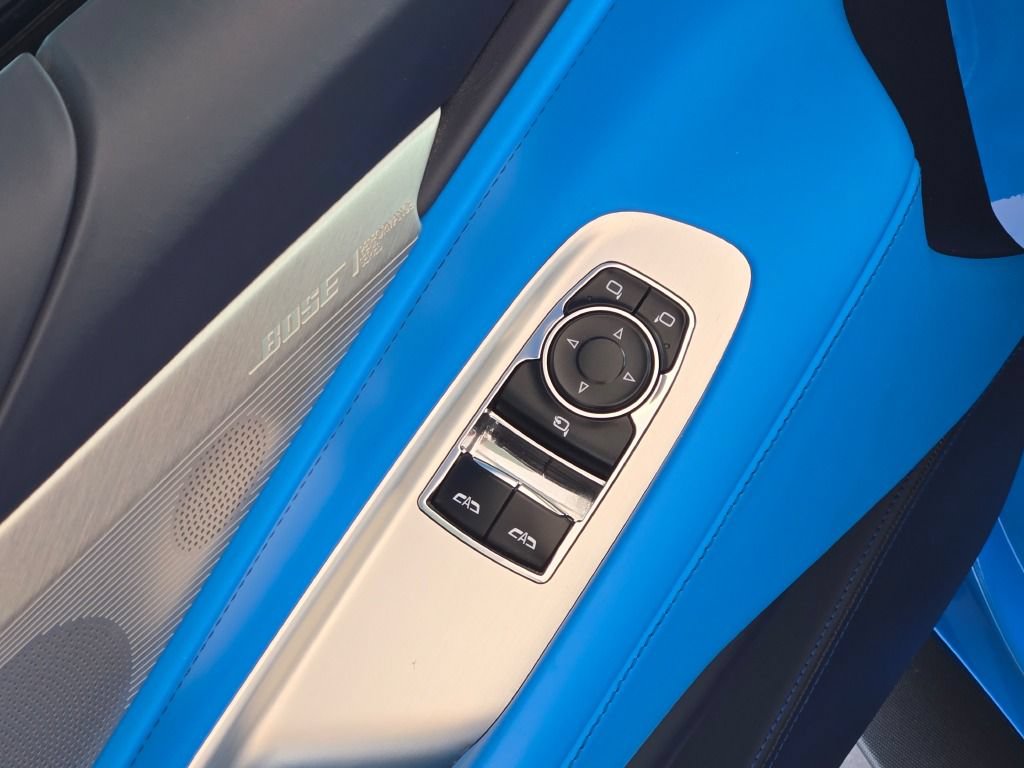 Used 2021 Chevrolet Corvette Stingray Premium Cpe w/ Z51 Performance Package RWD image 14