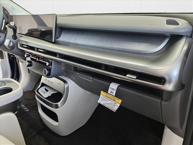 New 2026 Hyundai Ioniq 9 SE image 18