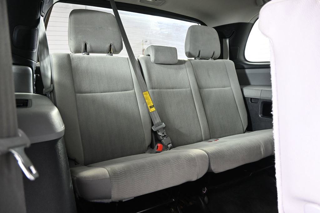 Used 2016 Toyota Sequoia SR5 AWD/4WD image 16
