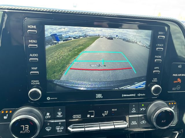 Used 2022 Toyota Highlander XSE AWD/4WD image 20