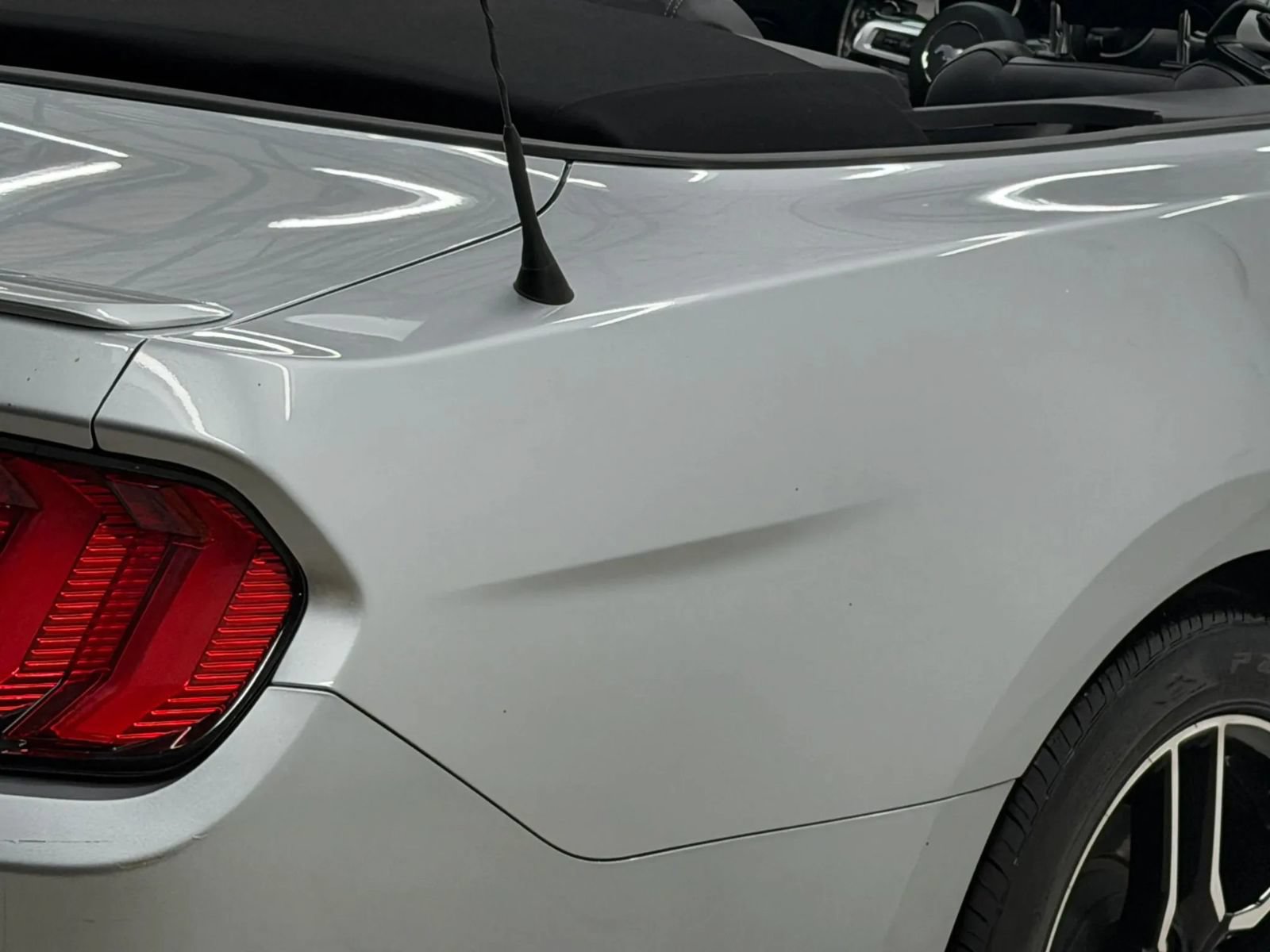 Used 2020 Ford Mustang Premium RWD image 10