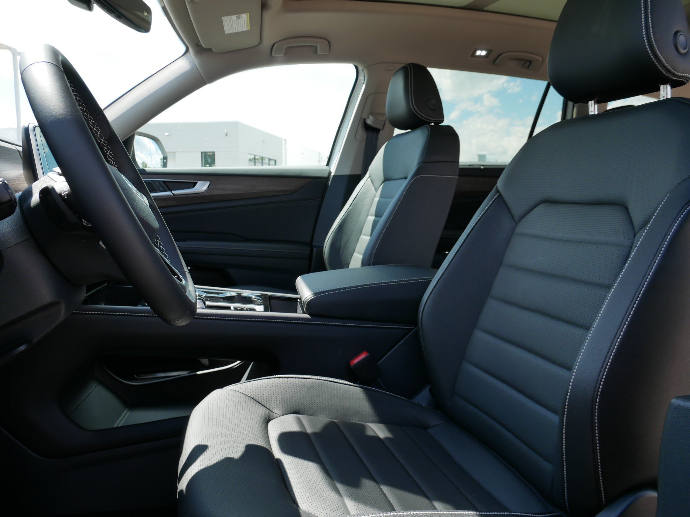 New 2026 Volkswagen Atlas SEL AWD/4WD image 4