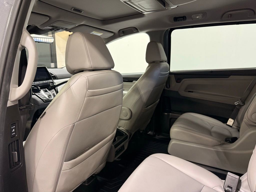 Used 2023 Honda Odyssey Touring image 19