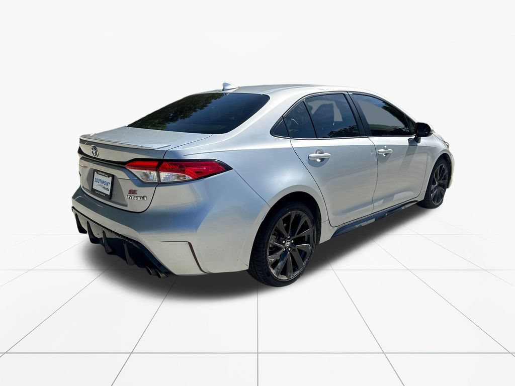 Used 2024 Toyota Corolla SE FWD image 8
