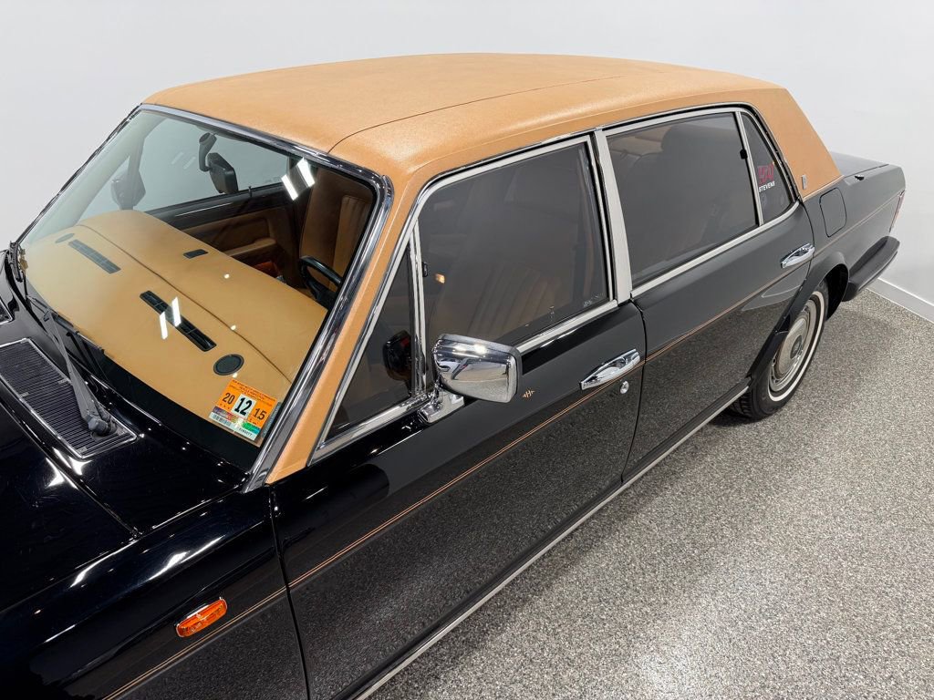 Used 1993 Rolls-Royce Silver Spur II image 24