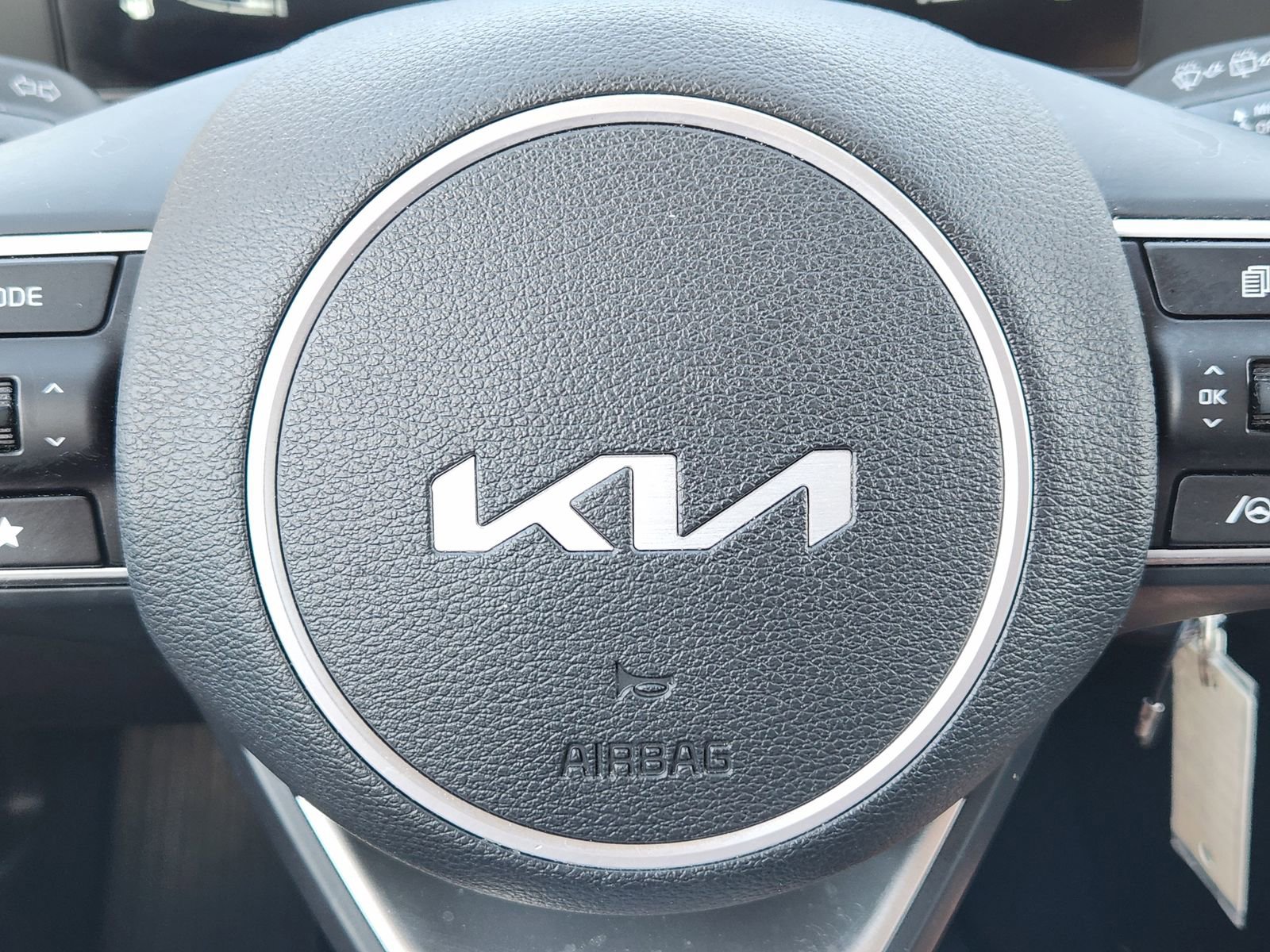 Used 2024 Kia Sportage LX image 36