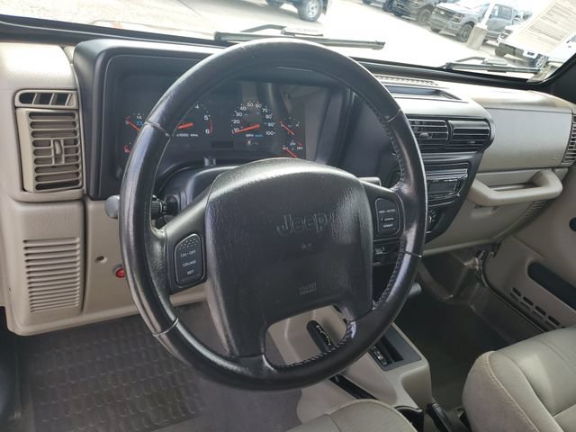 Used 2003 Jeep Wrangler Sahara AWD/4WD image 11