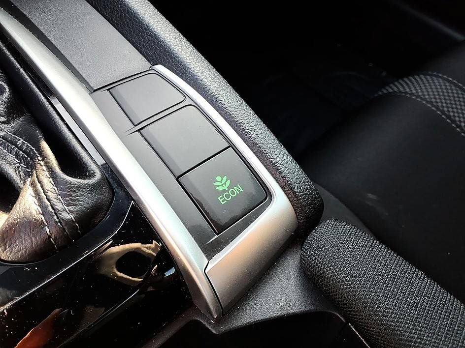 Used 2019 Honda Civic EX image 26