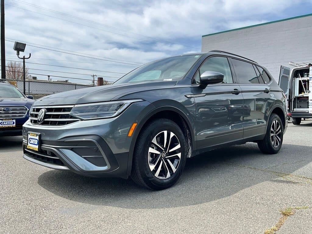 Certified 2023 Volkswagen Tiguan S FWD image 4