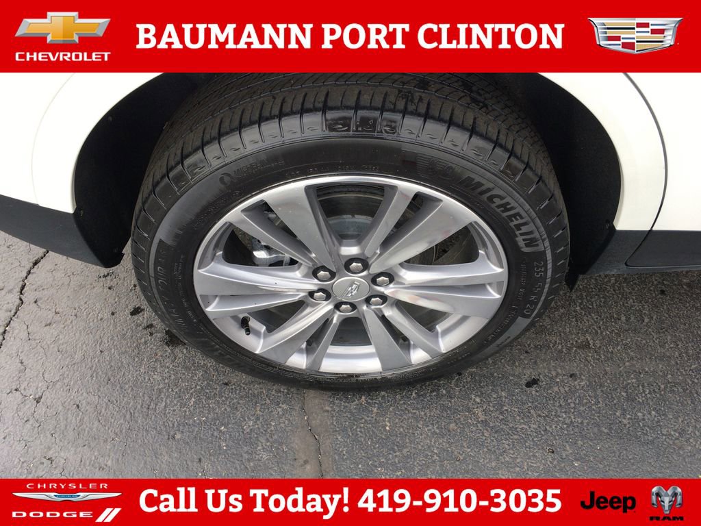 Used 2025 Cadillac XT5 Premium Luxury AWD/4WD image 27