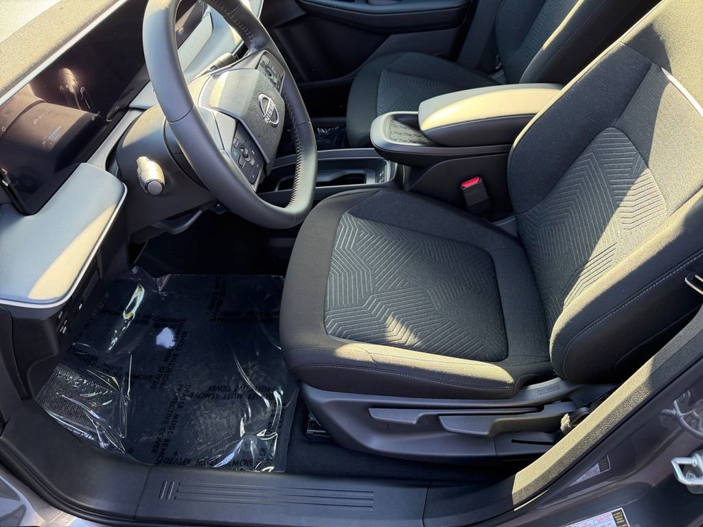 New 2026 Nissan Leaf image 12